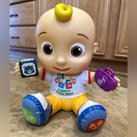 Just Play Cocomelon Interactive Learning JJ Baby Doll - Picture 4 of 12